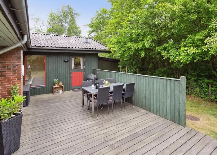 Vakantiehuis Nyalle - 30km From The Sea By Interhome