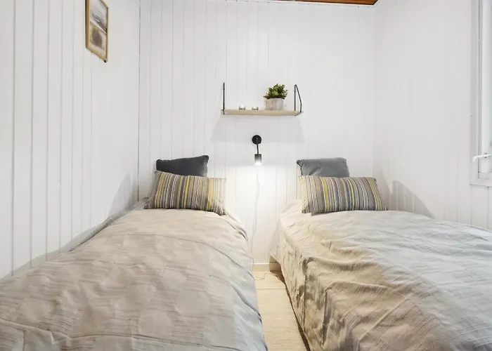 Nyalle - 30km From The Sea By Interhome Vakantiehuis