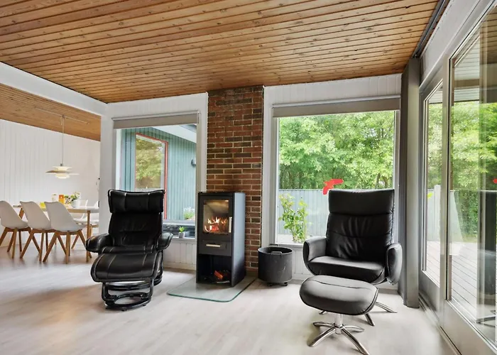 Nyalle - 30km From The Sea By Interhome *